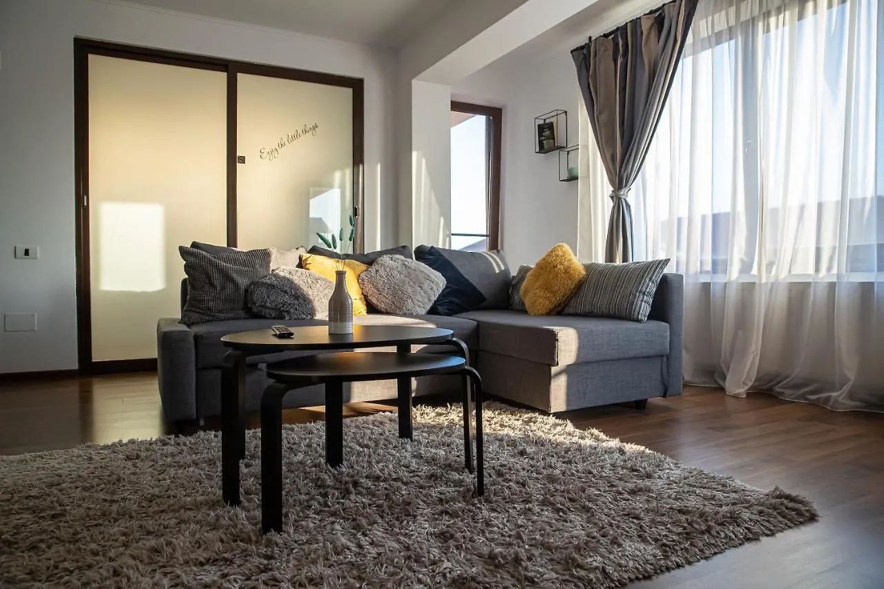 Apartament Tatu Bar&Grill Otopeni Romania