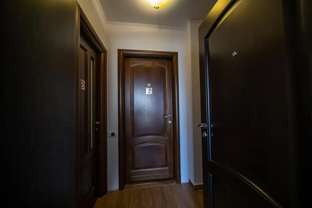 Apartament Tatu Bar&Grill Otopeni Romania
